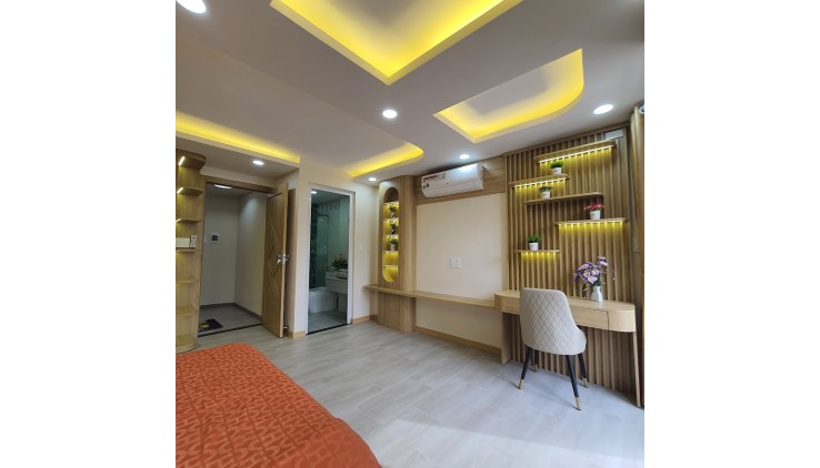 Siêu phẩm!! 5 Tầng, sát Mặt tiền P12 Gò Vấp-nhỉnh 7 tỷ